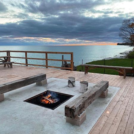 The Lakeside Prince Edward County Веллингтон Экстерьер фото